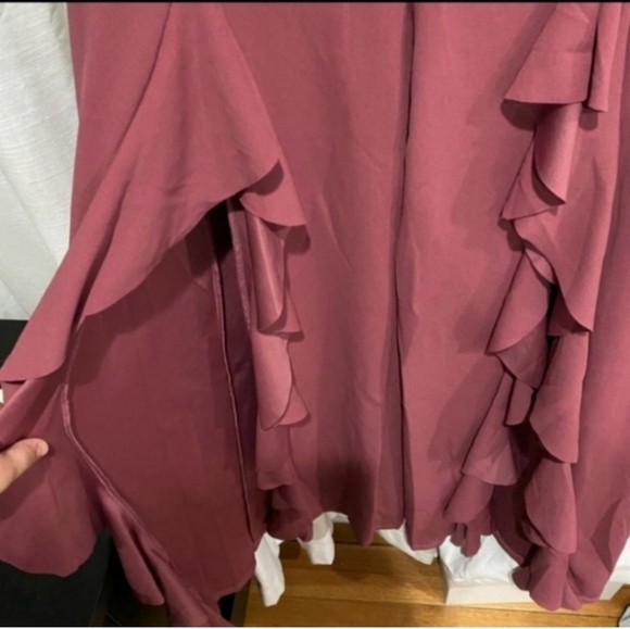 🍂🍁NWT SYMPHONY 3X RUFFLE OPEN LEG JUMPSUIT - Picture 5 of 7